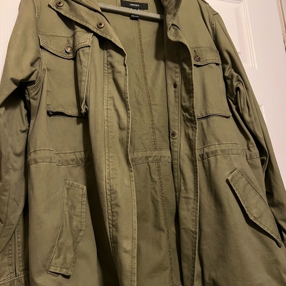 Green Cargo Jacket - Picture 3 of 6